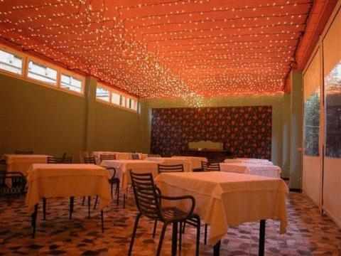 Albergo Lavagnese ラヴァーニャ エクステリア 写真